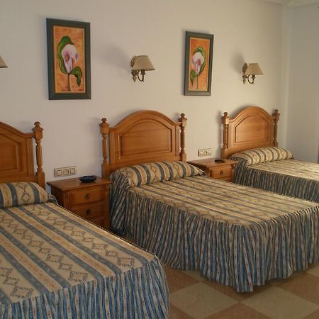 Hostal Los Rosales Alcaraz Pokój zdjęcie